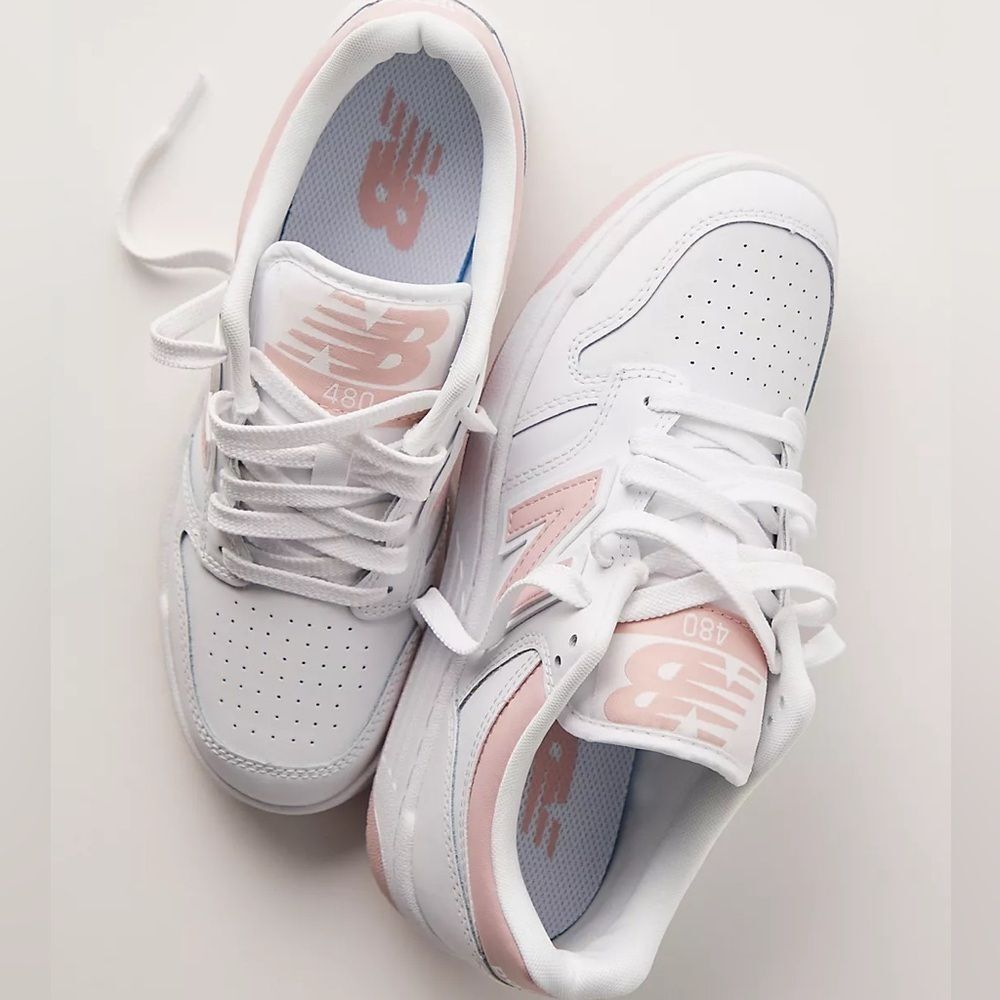 LIKE NEW NEW BALANCE 480 Court Sneakers!